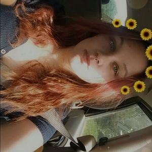 Meet your Posher, Clo